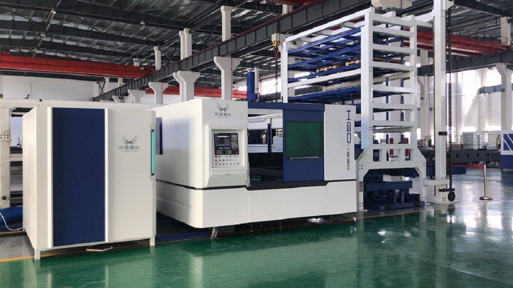 laser cutting machine with automatic storage system (3).jpg